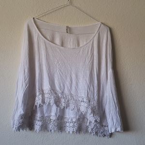 Emma and Sam White Crop Top Size XS